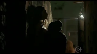 Quem n&atilde;o queria mamar nos seios de Grazi Massafera&quest;